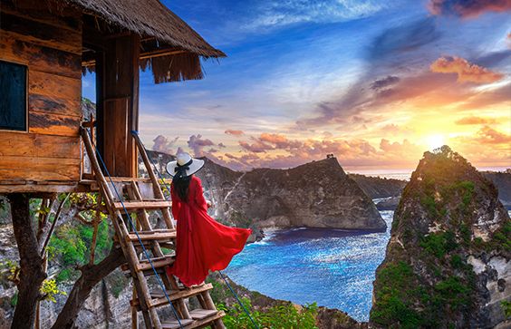 Uluwatu: Surf and yoga sanctuary