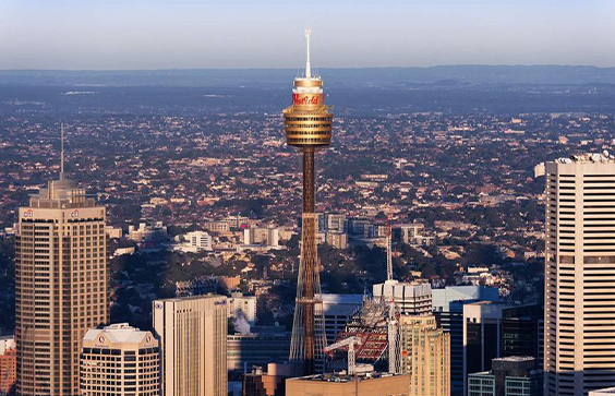 Sydney Tower: Explore Perfect Sky-High Moments above the Clouds.